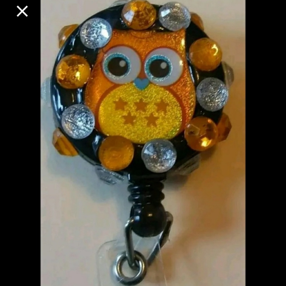Owl Retractable Badge Holder